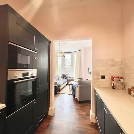 Redland - 4 * Bristol